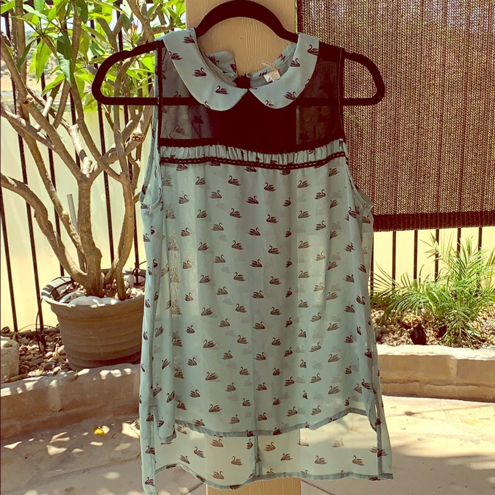 Women’s blouse